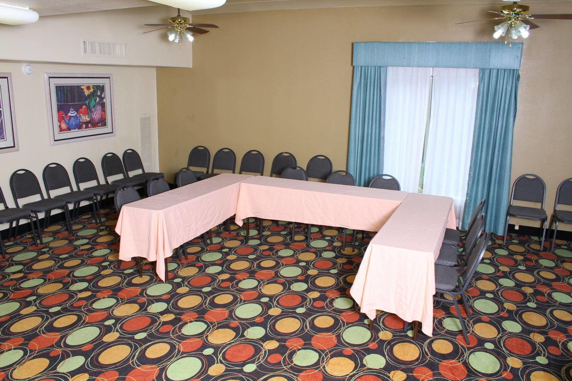 Days Inn By Wyndham Houston Extérieur photo